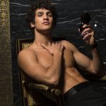 Pure XS Model Francisco Henriques mit Flakon