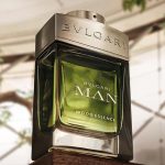 Bvlgari Men Wood Essence Flakon Featurebild