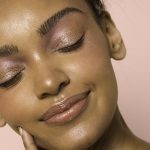 So trägst du Blusher richtig auf