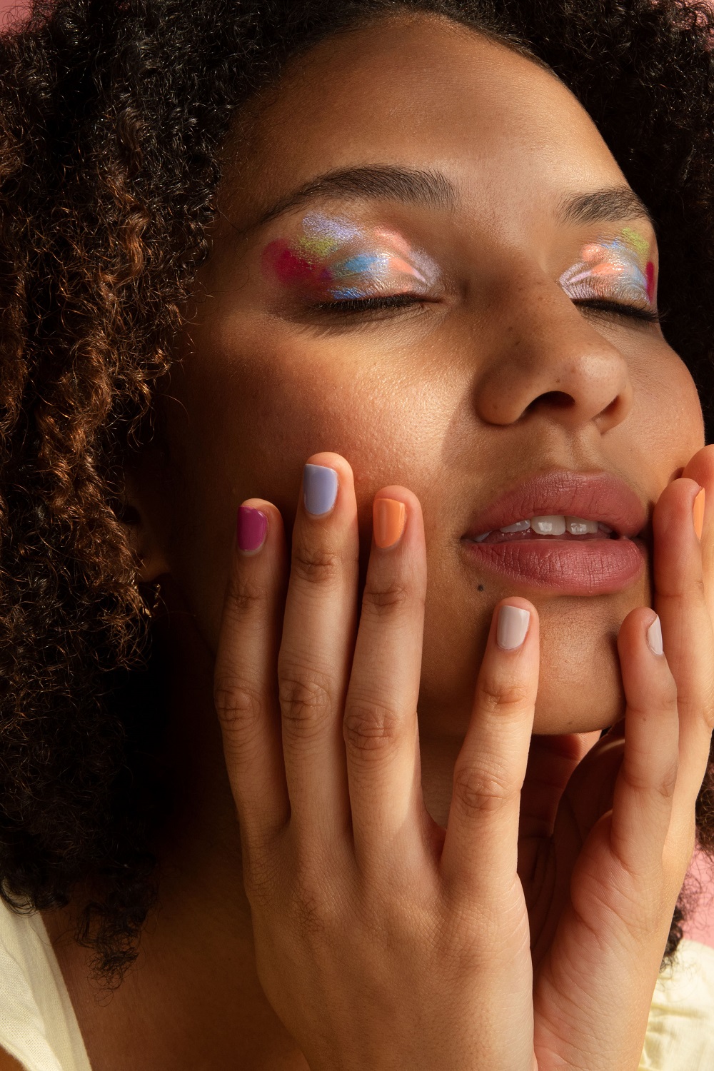 225290.Nail content - rainbow nails and eye makeup summer _7_