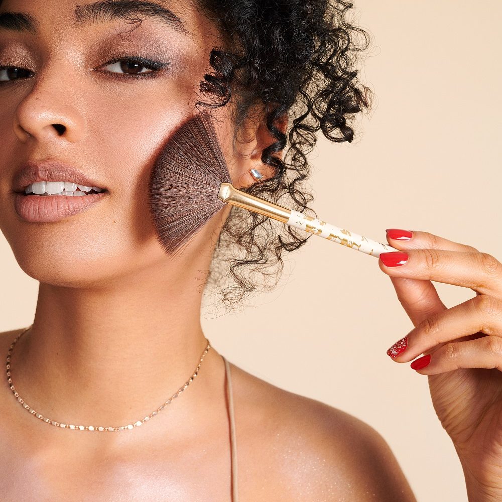 340_MOTypes of makeup brushes and how to use them 340_MOTypes of makeup brushes and how to use them