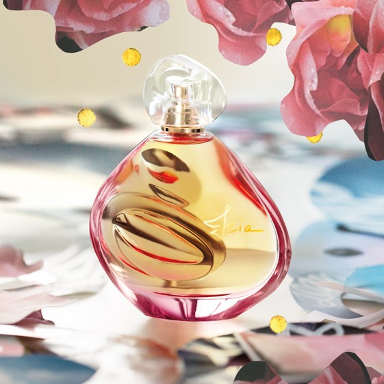 Sisley Izia Eau de Parfum auf Foto Kollage mit Rosenblüten
