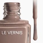 13 ML CHANEL LE VERNIS Nagellack mit langem Halt 2 of 3 Nagellack mit langem Halt