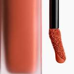 CHANEL ROUGE ALLURE LIQUID VELVET Der Intensive Matte Fluid-Lippenstift mit Ultra-Langem Halt 3 of 6 Der Intensive Matte Fluid-Lippenstift mit Ultra-Langem Halt