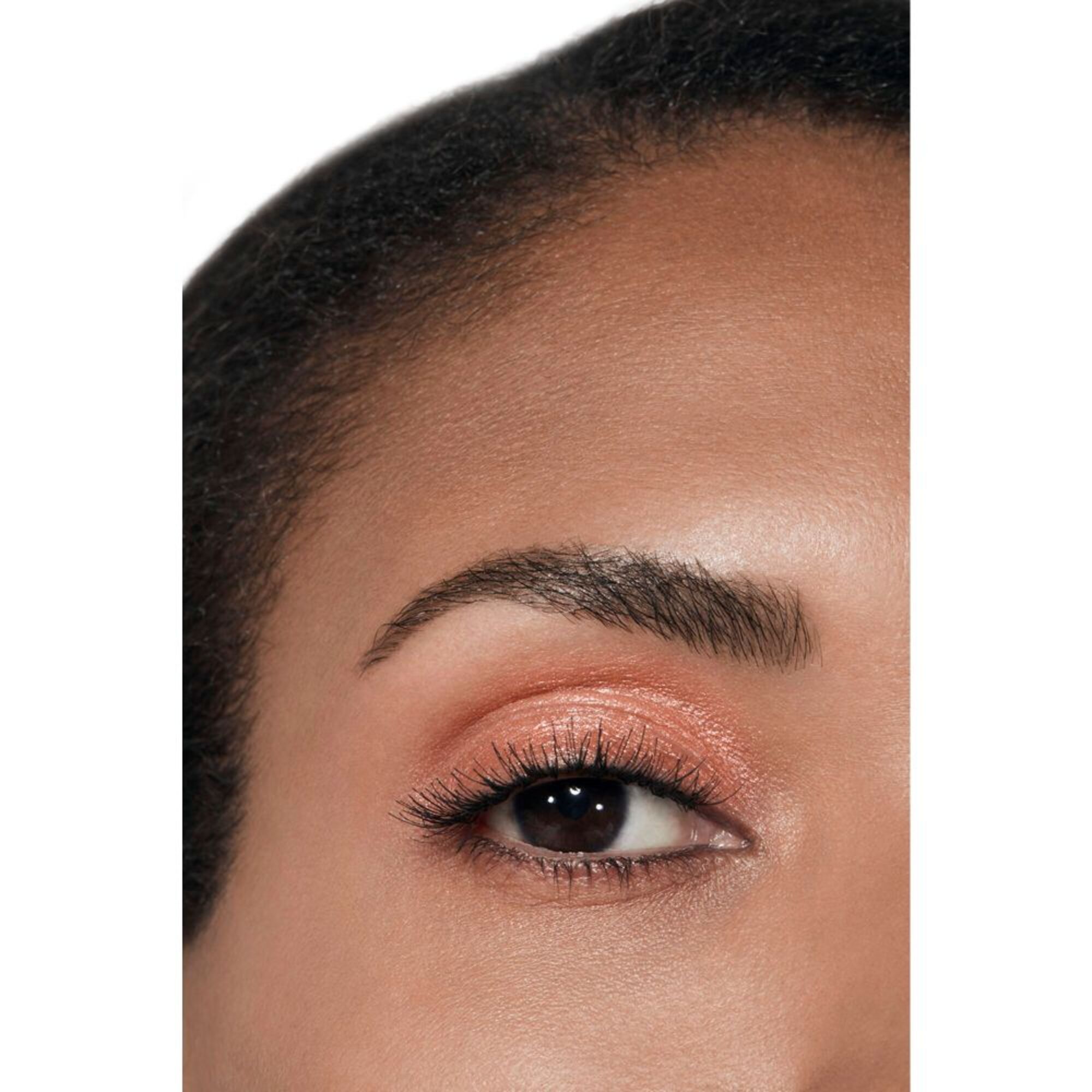  CHANEL OMBRE ESSENTIELLE VIELSEITIGER UND LANGANHALTENDER LIDSCHATTEN  1 of 7 