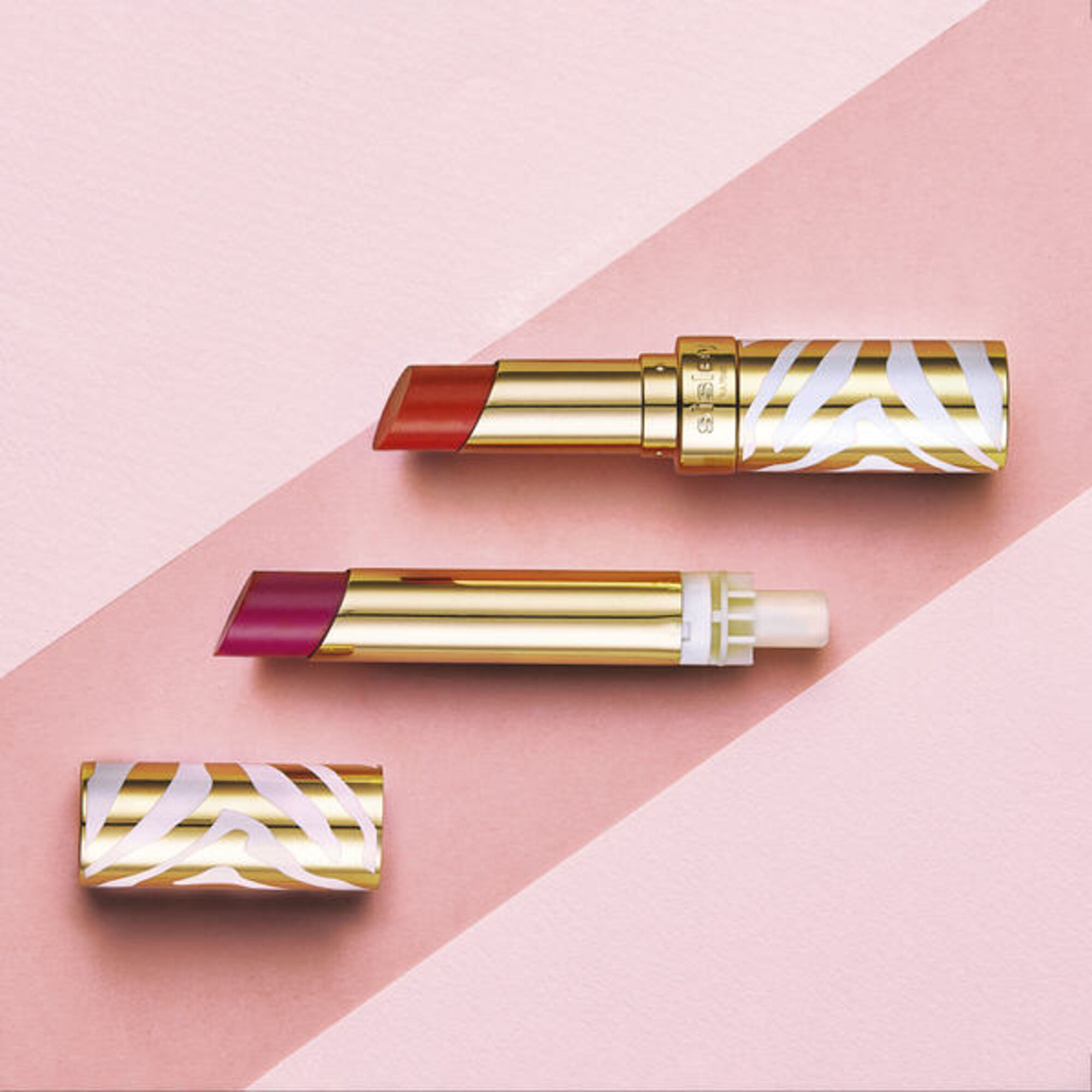 Glänzender, feuchtigkeitsspendender Lippenstift der neuen Generation