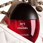 50 ML CHANEL N°1 DE CHANEL Schützt - Beruhigt - Steigert Die Leuchtkraft  6 of 6 Schützt - Beruhigt - Steigert Die Leuchtkraft