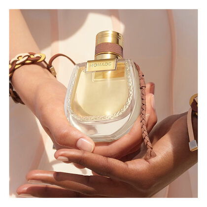 30 ML Chloé nomade jasmin Eau de Parfum Intense  1 of 3 