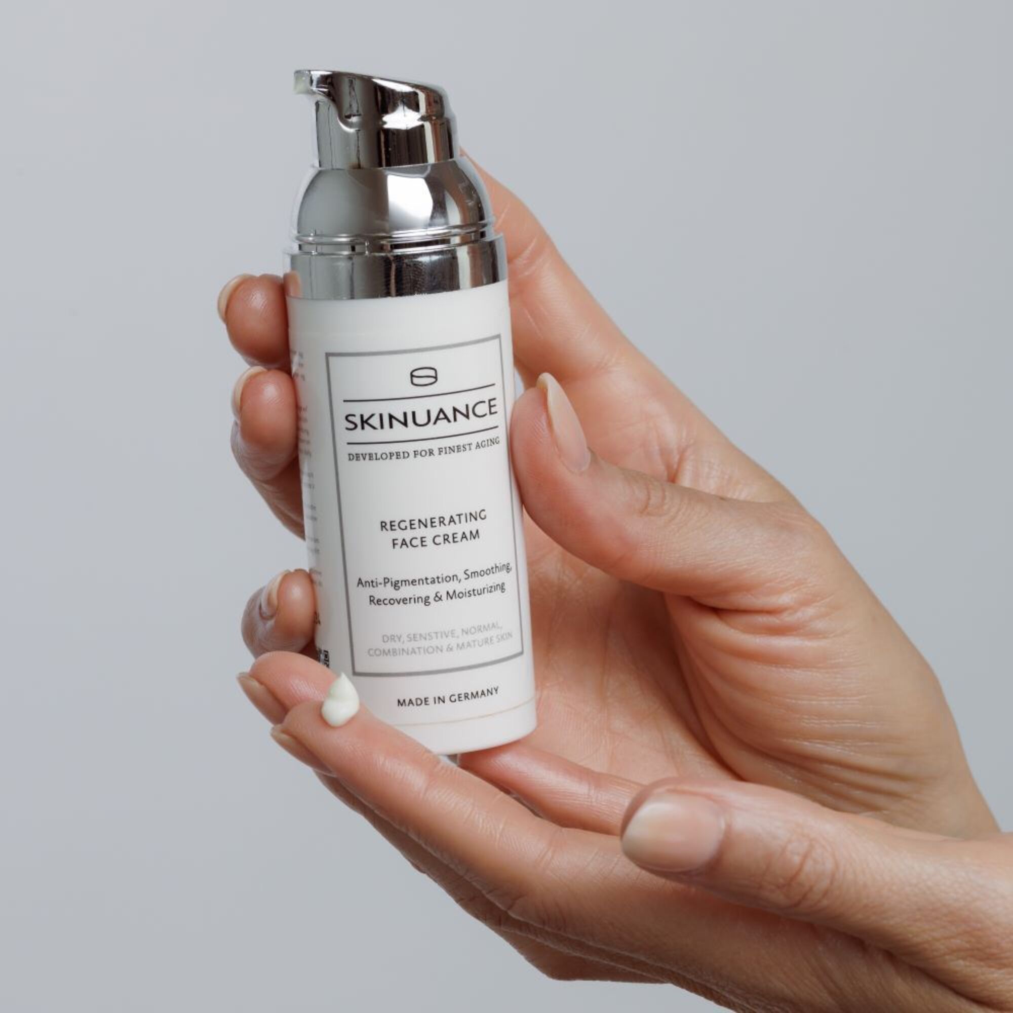 Regenerierende Gesichtscreme