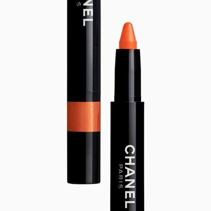 ,8 G CHANEL CC SOMMERLOOK 24 3-IN-1 STIFT: LIDSCHATTEN, EYELINER UND KAJAL  1 of 6 