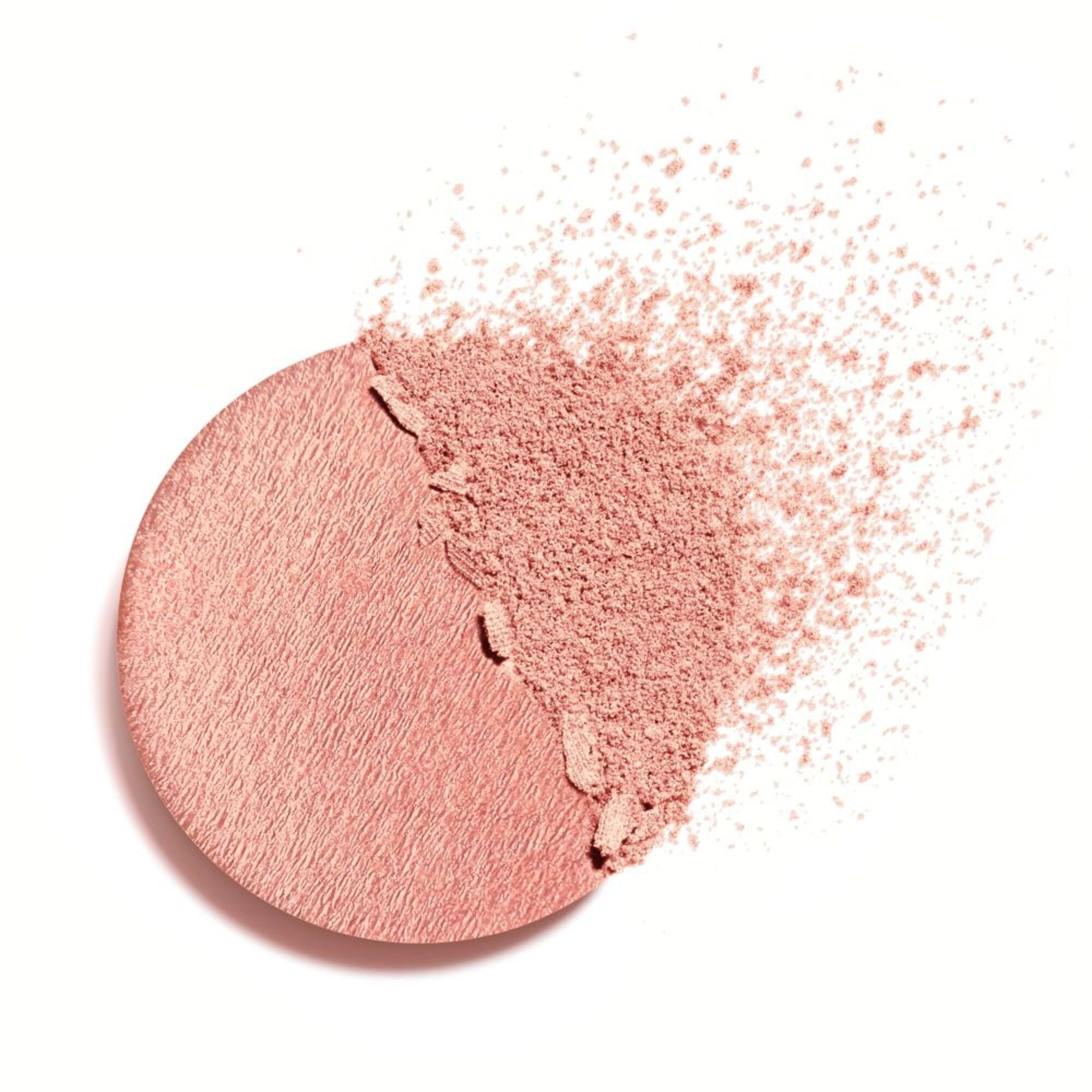  CHANEL OMBRE ESSENTIELLE VIELSEITIGER UND LANGANHALTENDER LIDSCHATTEN  1 of 7 