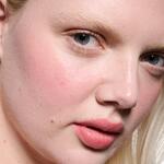 MAC POWDER KISS LIP + CHEEK MOUSSE Blush 2 of 5 Blush