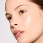 MAC GLOW PLAY BOUNCY HIGHLIGHTER Highlighter 2 of 5 Highlighter