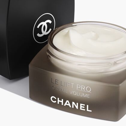 50 G CHANEL LE LIFT Gesichtscreme  1 of 3 