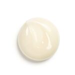 15 G CHANEL N°1 DE CHANEL Revitalisierende Augencreme  2 of 2 Revitalisierende Augencreme