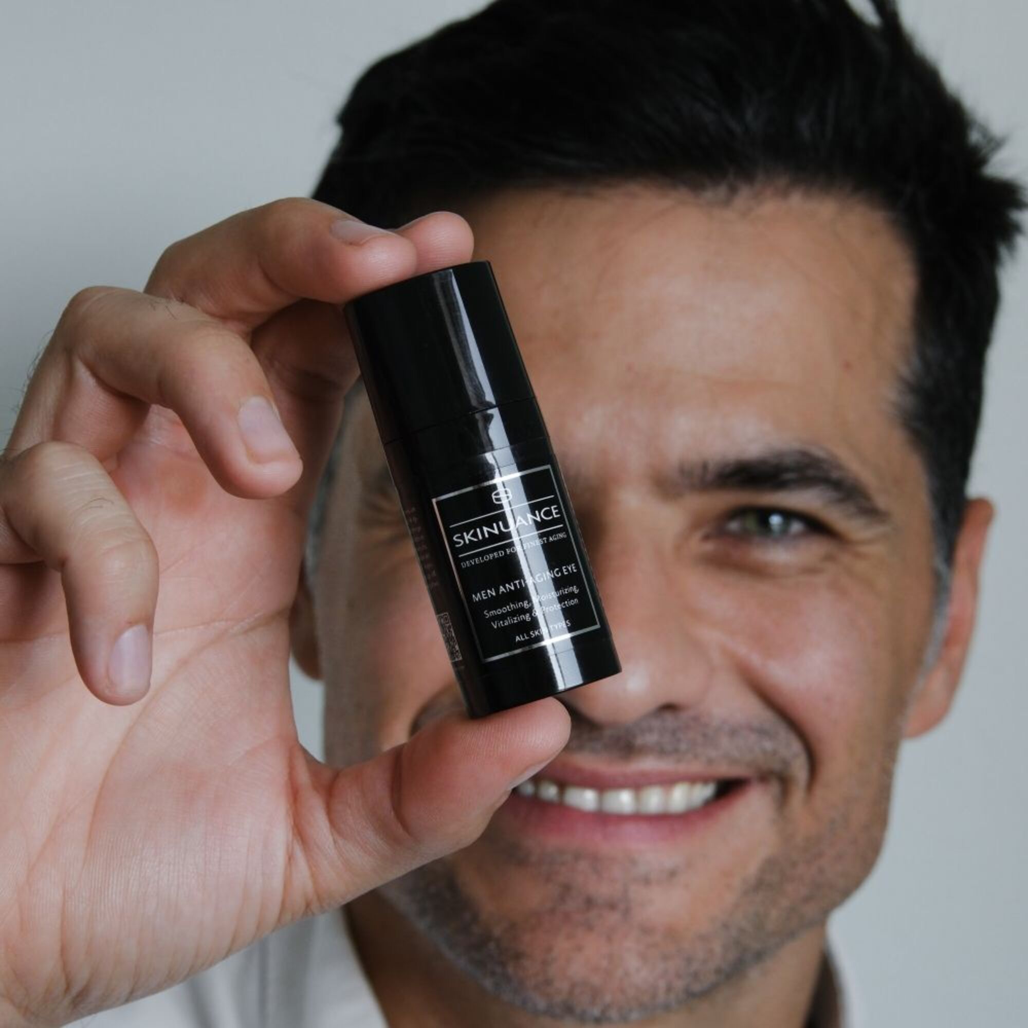 Anti-Aging Augenpflege für Männer