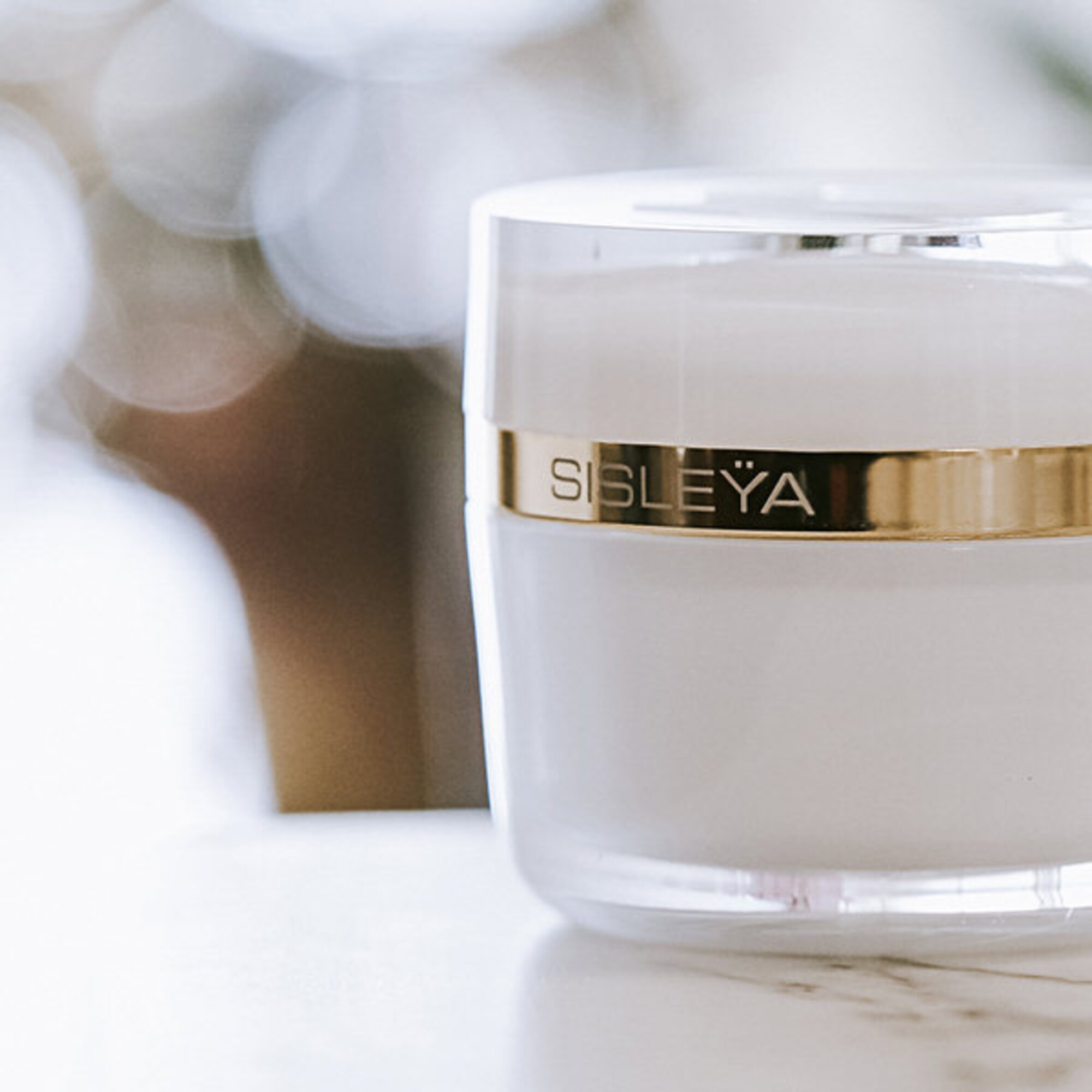 Umfassende Anti-Aging Pflege