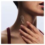 75 ML Clarins Extra-Firming Neck & Décolleté CL NECK&DECOLLETE EXTRA FIRMIN 2 of 5 CL NECK&DECOLLETE EXTRA FIRMIN