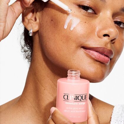 Moisture Surge Glow Serum