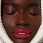  Sisley PHYTO ROUGE VELVET Samtig matter Lippenstift mit doppeltem Schutz  7 of 8 Samtig matter Lippenstift mit doppeltem Schutz