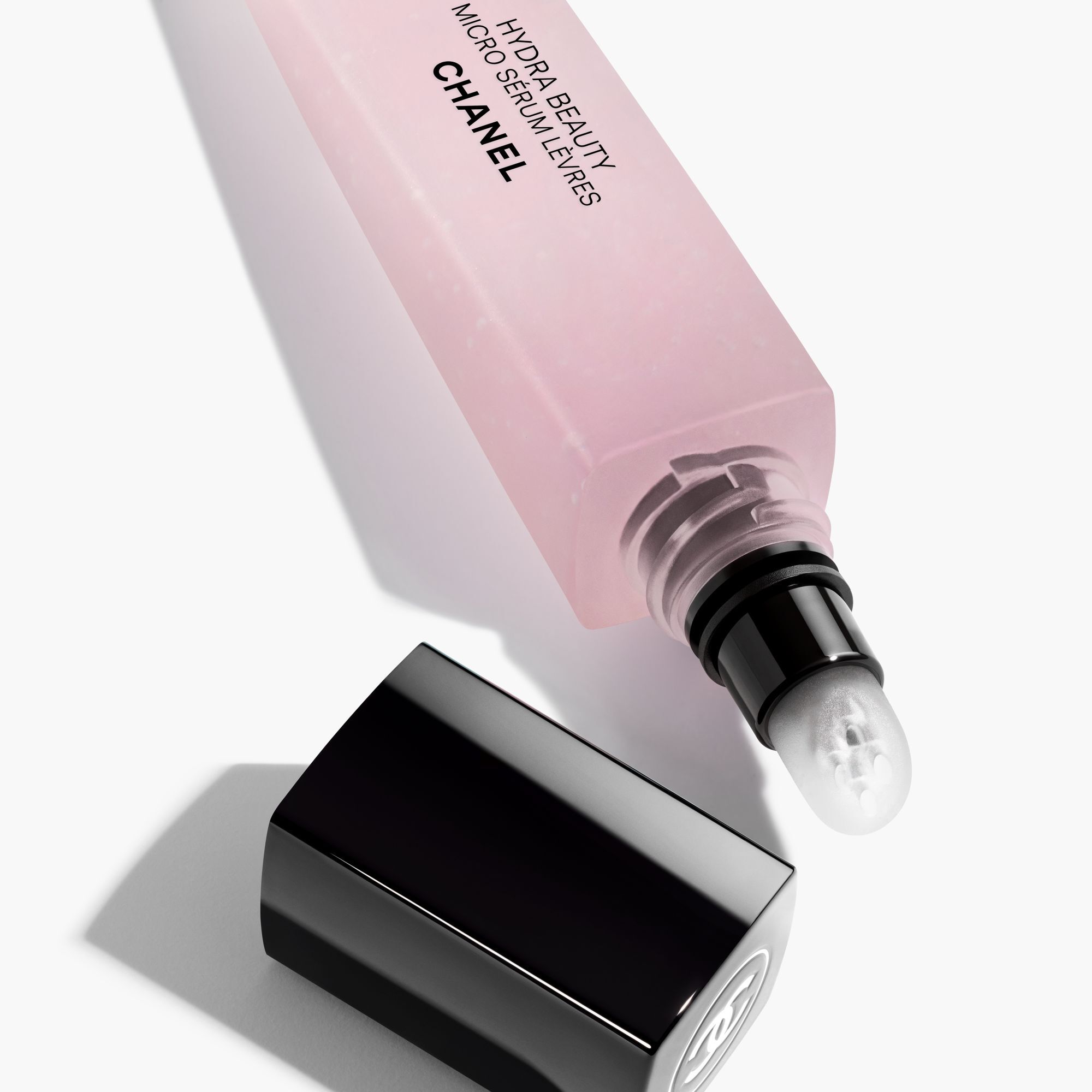  CHANEL HYDRA BEAUTY MICRO S�RUM L�VRES Augen- und Lippenpflege  1 of 6 