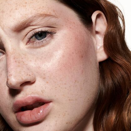 STROBE BEAM LIQUID BLUSH