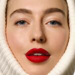 Sisley PHYTO ROUGE VELVET Samtig matter Lippenstift mit doppeltem Schutz  7 of 8 Samtig matter Lippenstift mit doppeltem Schutz