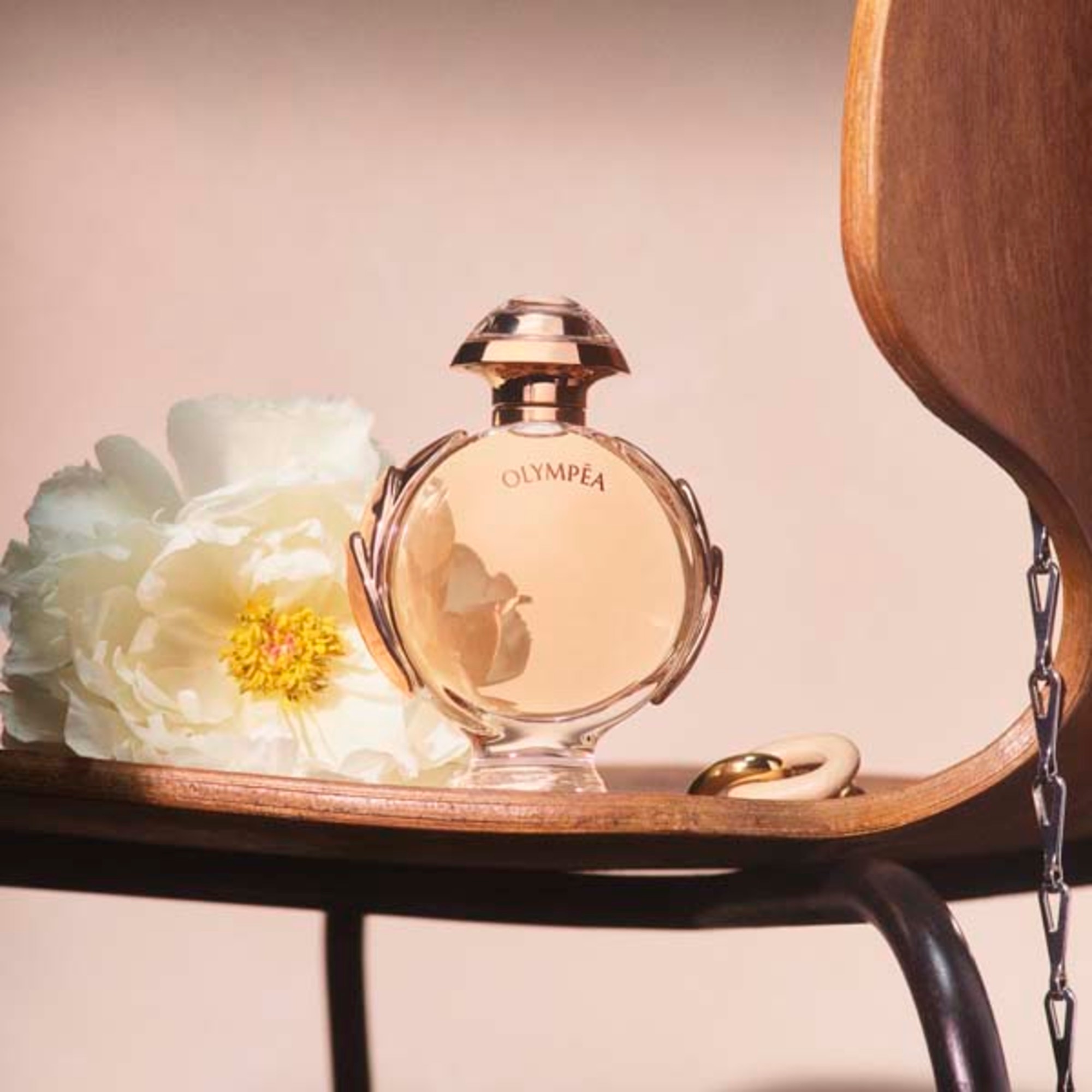 50 ML Rabanne OLYMPÉA Olympéa Eau de Parfum  1 of 7 