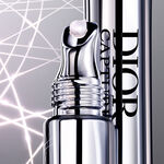 15 ML Dior CAPTURE Lifting-Augencreme mit Biotech-Kollagenfragment  3 of 3 Lifting-Augencreme mit Biotech-Kollagenfragment