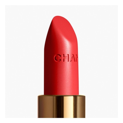 HERBSTLOOK 2016 Mattierender Lippenstift mit hoher Farbintensität