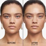 Dior FOREVER HYDRA NUDE FDT. 24 Std. natürliche Perfektion und 48 Std. Feuchtigkeitspflege Foundation 3 of 3 24 Std. natürliche Perfektion und 48 Std. Feuchtigkeitspflege Foundation