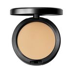  MAC STUDIO FIX Foundation  3 of 3 Foundation