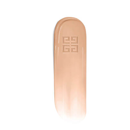 Skin-Caring Concealer