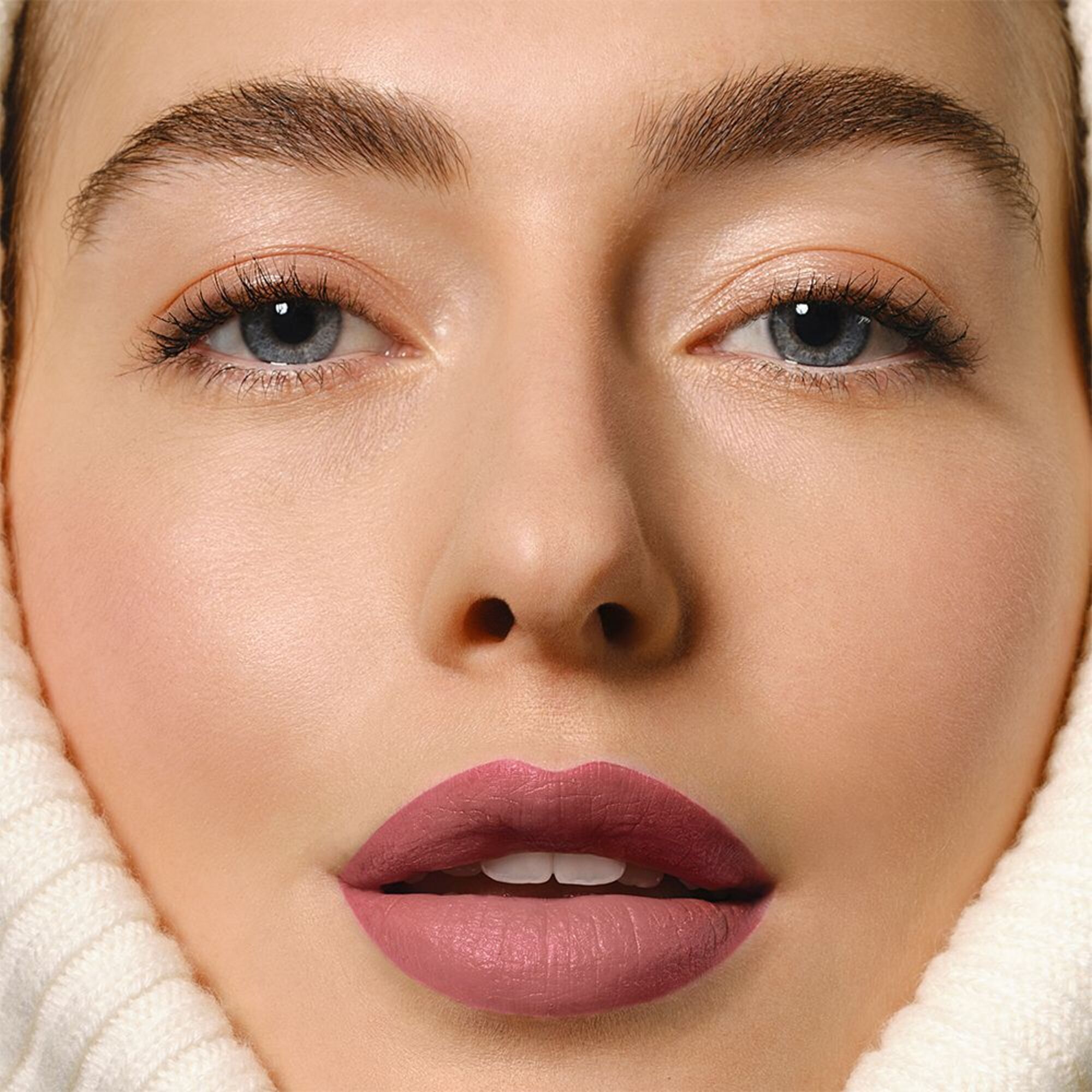  Sisley PHYTO ROUGE VELVET Samtig matter Lippenstift mit doppeltem Schutz  1 of 8 