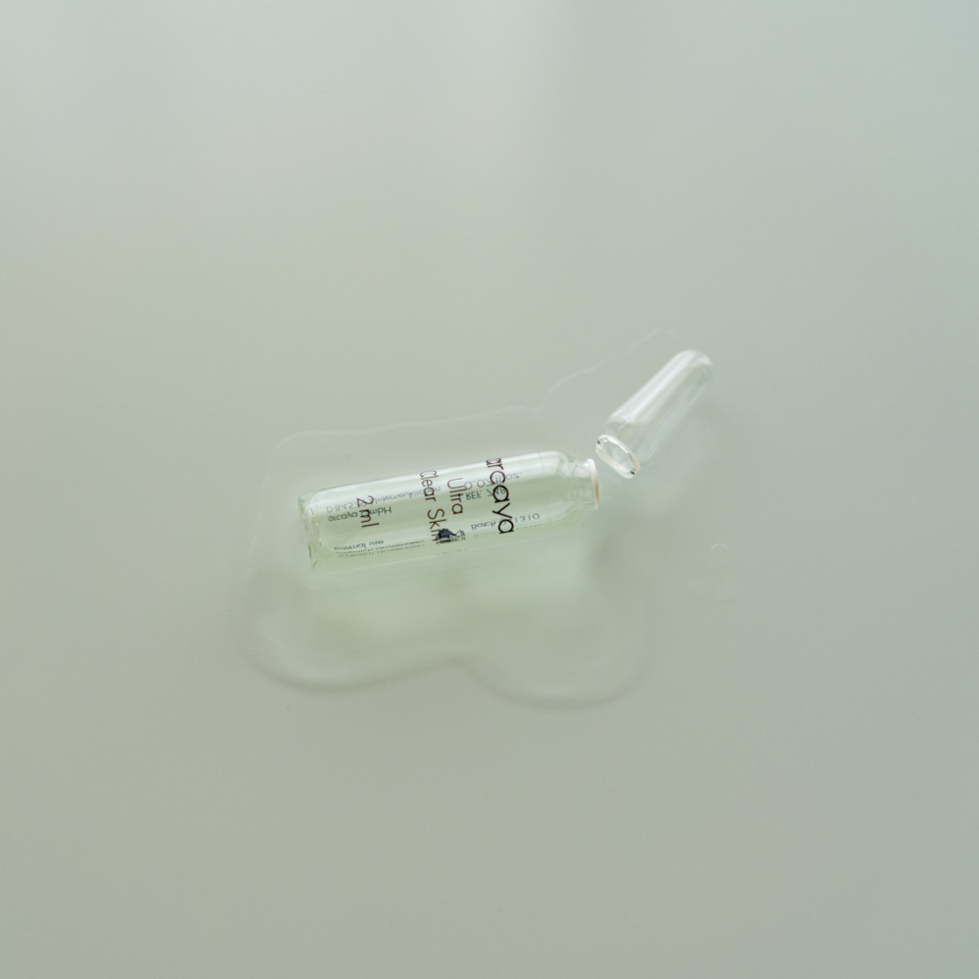 10 ML Arcaya Ultra Clear Skin Ampoules Serum  2 of 5 Serum