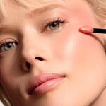  Armani LUMINOUS SILK CHEEK TINT SHINE Rouge (Creme)  6 of 6 Rouge (Creme)