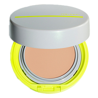  Shiseido GLOBAL SUN CARE Kompaktpuder mit Sonnenschutz  1 of 2 