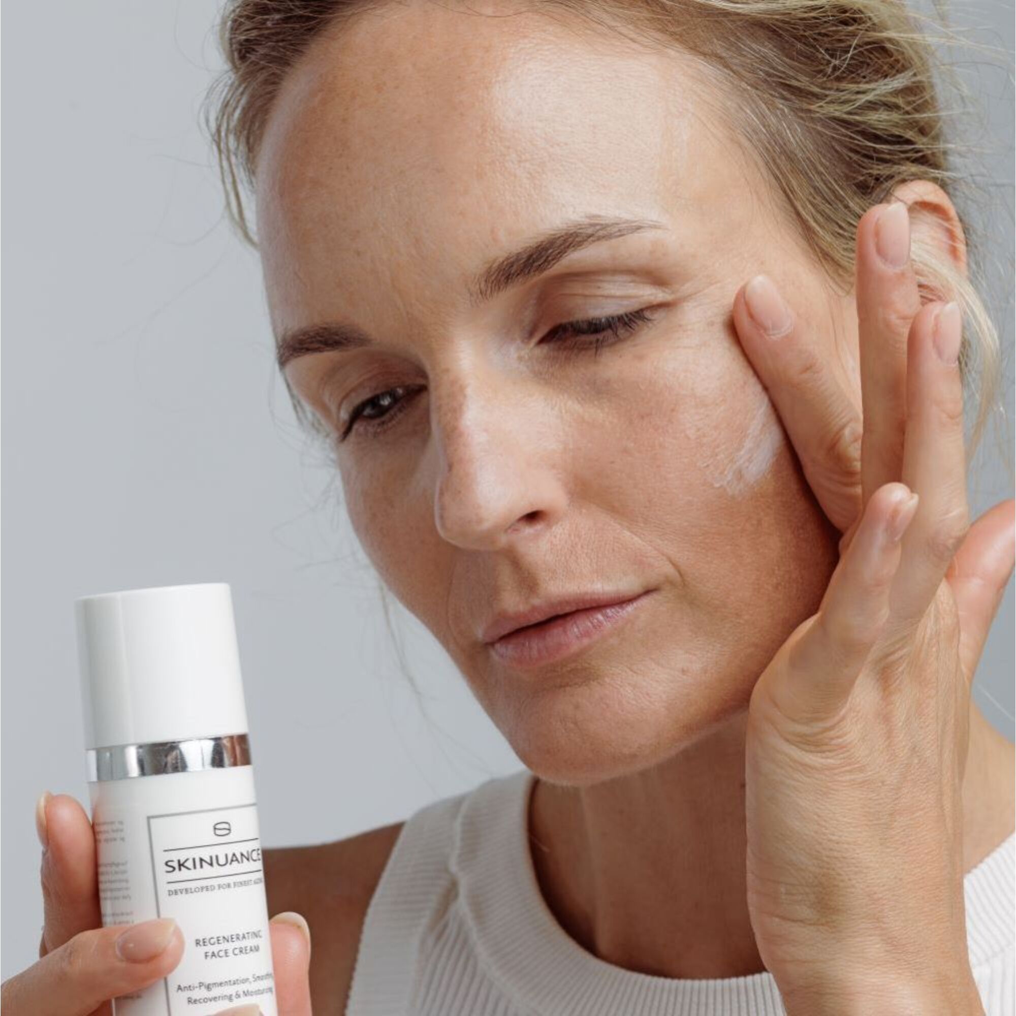 Regenerierende Gesichtscreme