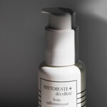 50 ML Sisley PHYTOBUSTE+ DÉCOLLETÉ Intensiv, straffende Pflege für Dekolleté und Büste  2 of 3 Intensiv, straffende Pflege für Dekolleté und Büste