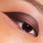  MAC DAZZLESHADOW STICK DAZZLESHADOW EYESHADOW STICK  2 of 5 DAZZLESHADOW EYESHADOW STICK