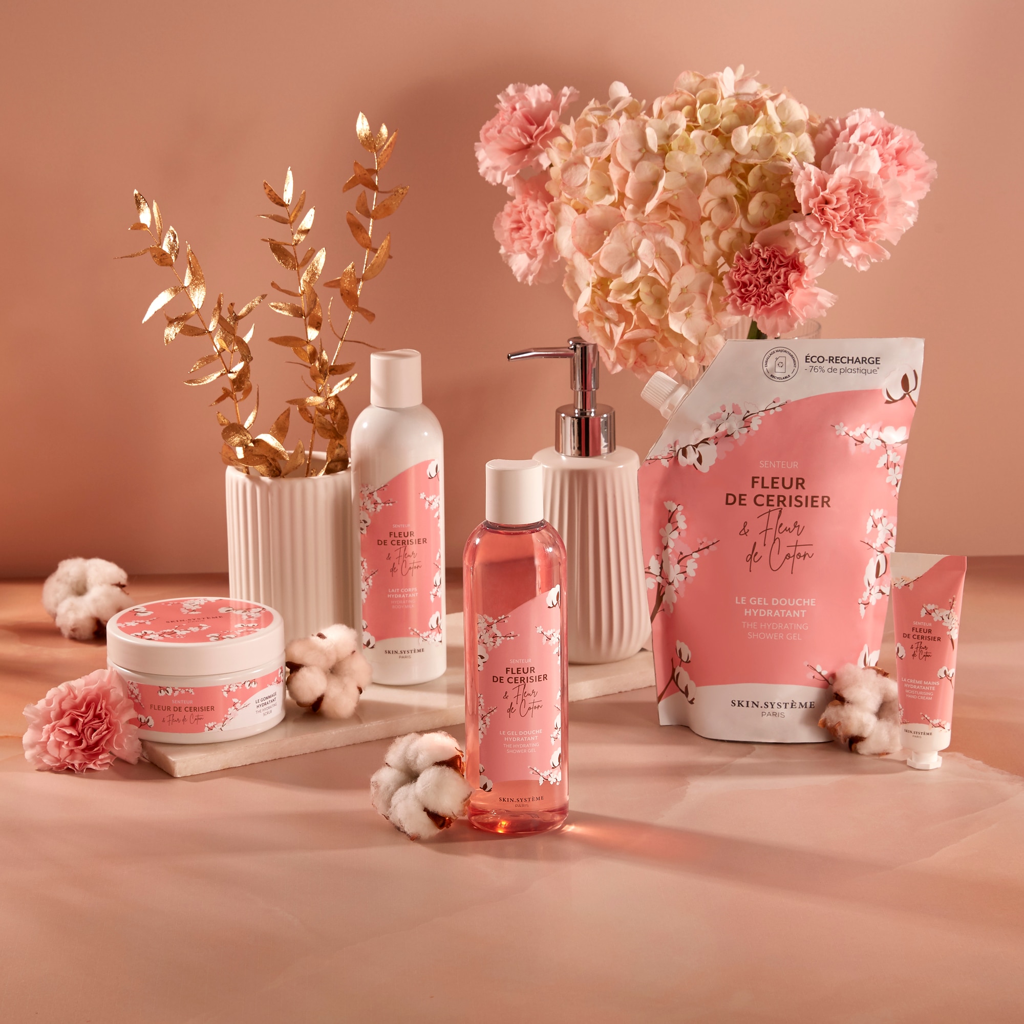 Feuchtigkeitsspendendes Körperpeeling Kirsch- und Baumwollblüten