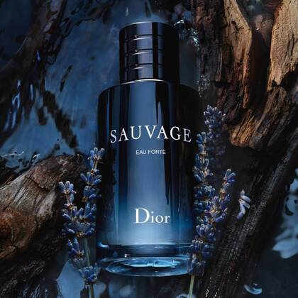 60 ML Dior SAUVAGE EAU FORTE Eau Forte  1 of 4 