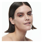 30 ML MAC STUDIO RADIANCE SERUM-POWERED Foundation  2 of 3 Foundation