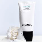 150 ML CHANEL LA MOUSSE CAMELLIA REINIGUNGSCREME MIT KAMELIE  5 of 7 REINIGUNGSCREME MIT KAMELIE