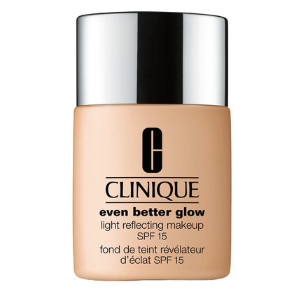 Clinique EVEN BETTER GLOW LIGHT Even Better™ Glow Light Reflecting Make-up SPF 15  1 of 1 