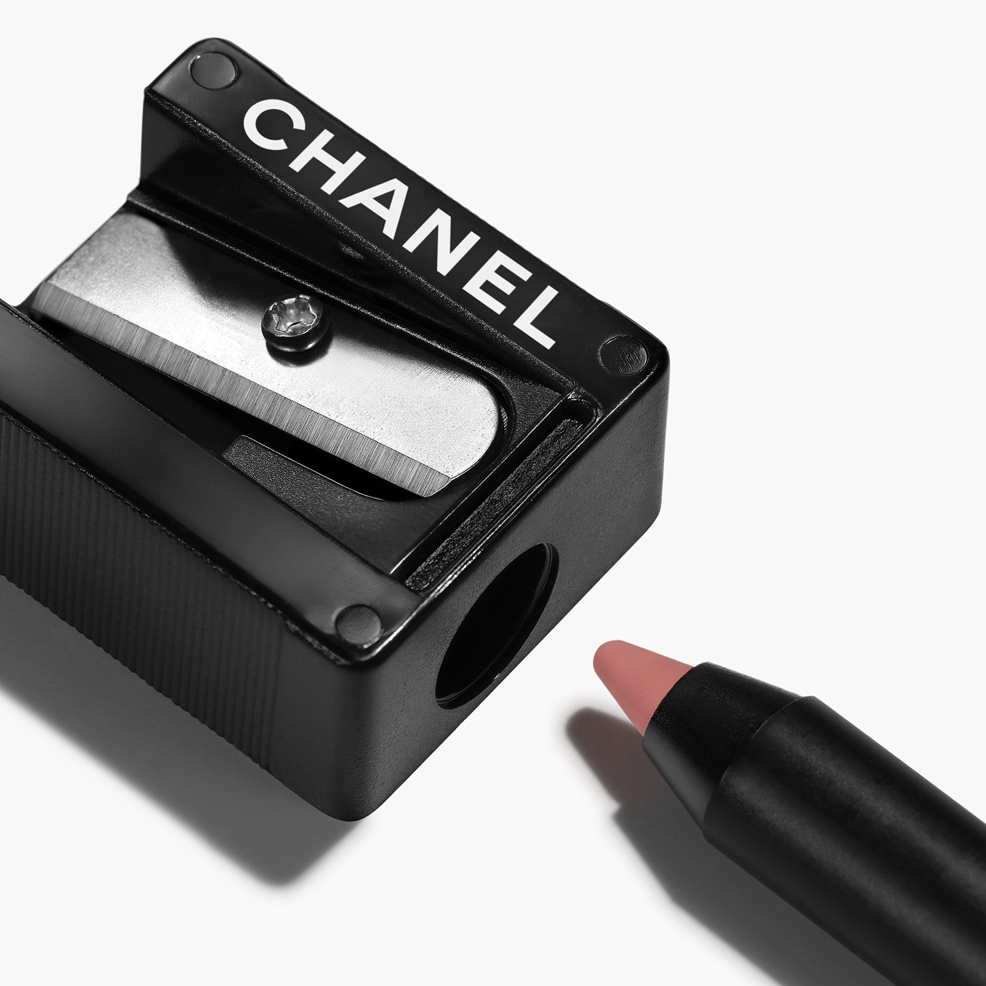 CHANEL LE CRAYON L�VRES Lipliner 3 of 7 Lipliner