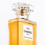 35 ML CHANEL N°5 EAU DE PARFUM-ZERSTÄUBER 3 of 5 EAU DE PARFUM-ZERSTÄUBER