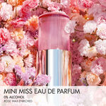 3,2 G Dior MISS DIOR Mini Miss Parfum-Stick 2 of 3 Mini Miss Parfum-Stick