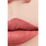 CHANEL ROUGE ALLURE VELVET Mattierender Lippenstift mit hoher Farbintensität 4 of 6 Mattierender Lippenstift mit hoher Farbintensität