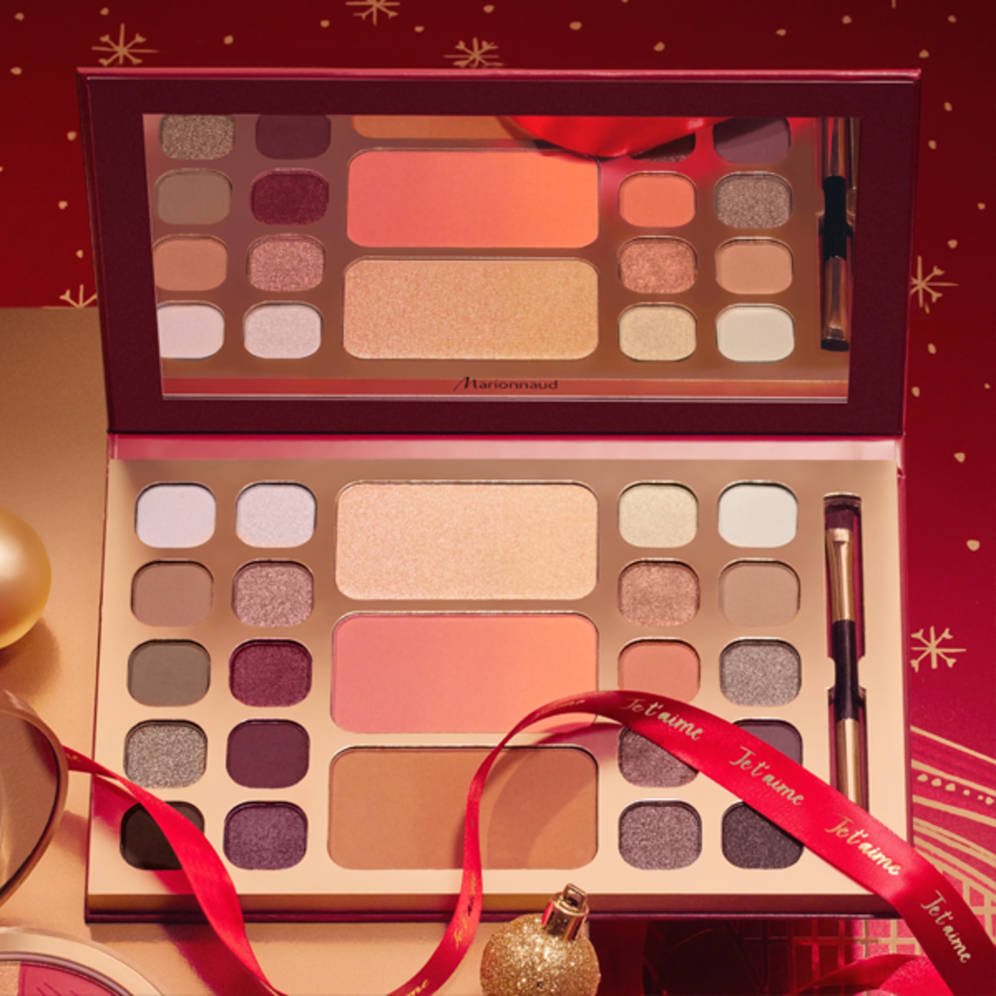 Die Prachtvolle Augen- und Teintpalette